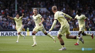  阿森纳厄德高任意球双响屠伯恩利  