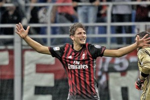  AC米兰青年军客场逼平领头羊国米  