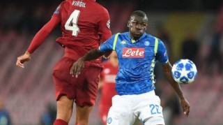  利物浦防线崩盘，皇萨仁名宿克洛普场边发怒  