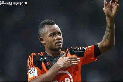  蒙彼利埃逆袭战胜里昂缩小分差  