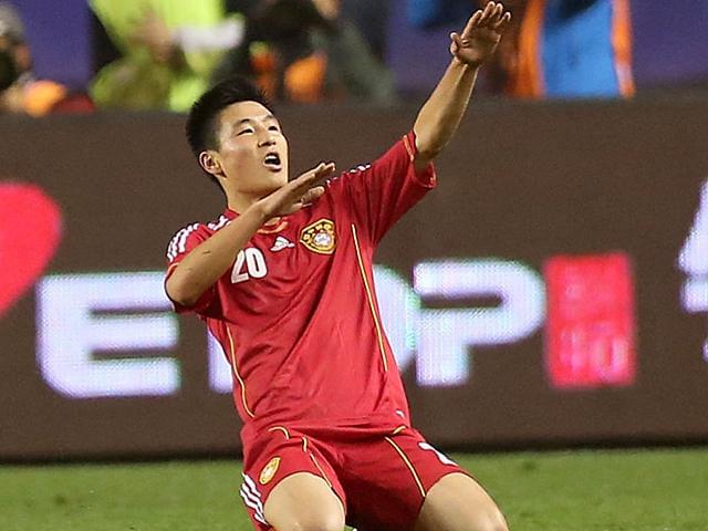  法兰克福主场惨败拜仁跌出欧战区  